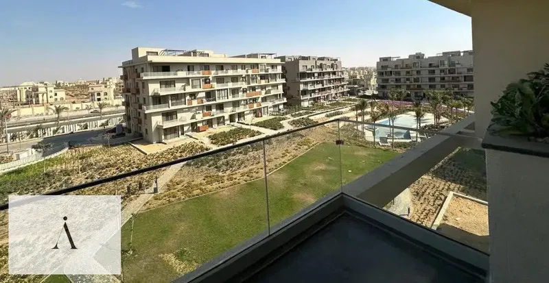 Under Market Penthouse with acs - Prime Location in villette sodic