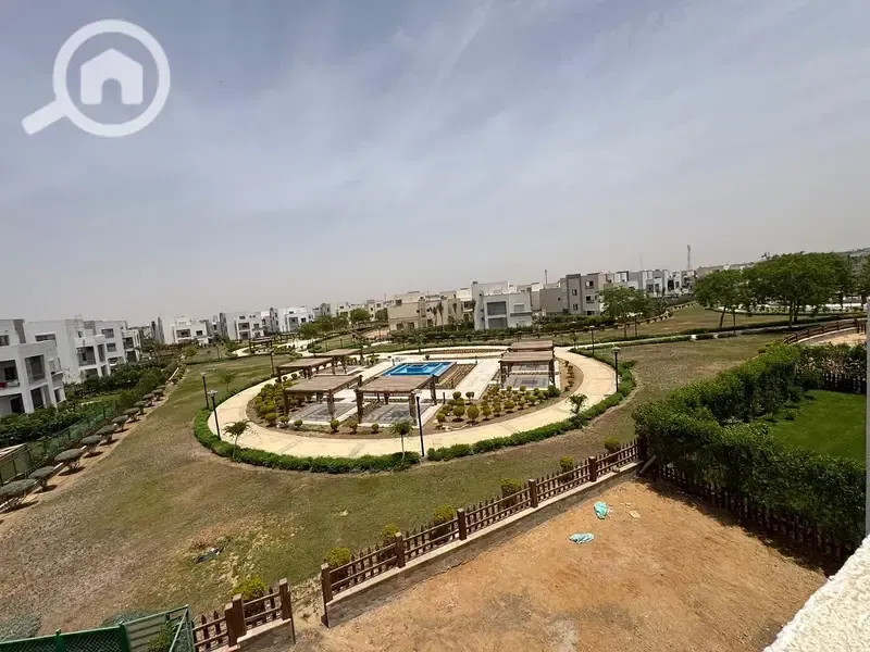 Distinctive Stand-alone Villa Overlooking a large green