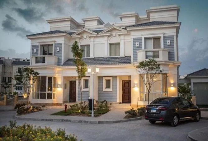 4-bedroom villa 210 m² for sale in Al Patio