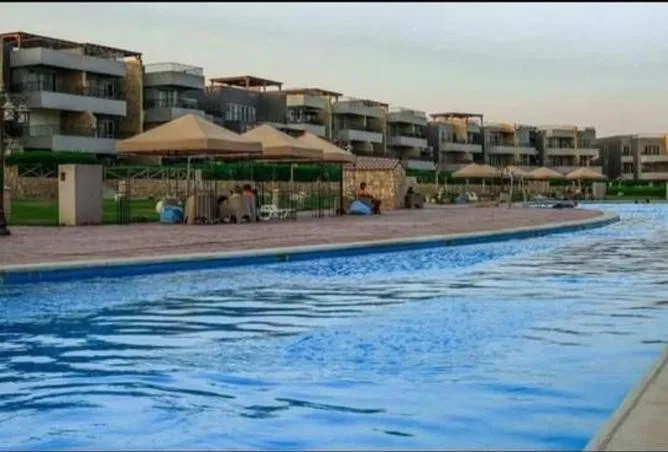 2-bedroom chalet 95 m² for sale in Cape Bay Sokhna
