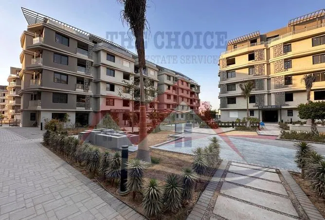 2-bedroom apartment 140 m² for sale in Badya Palm Hills