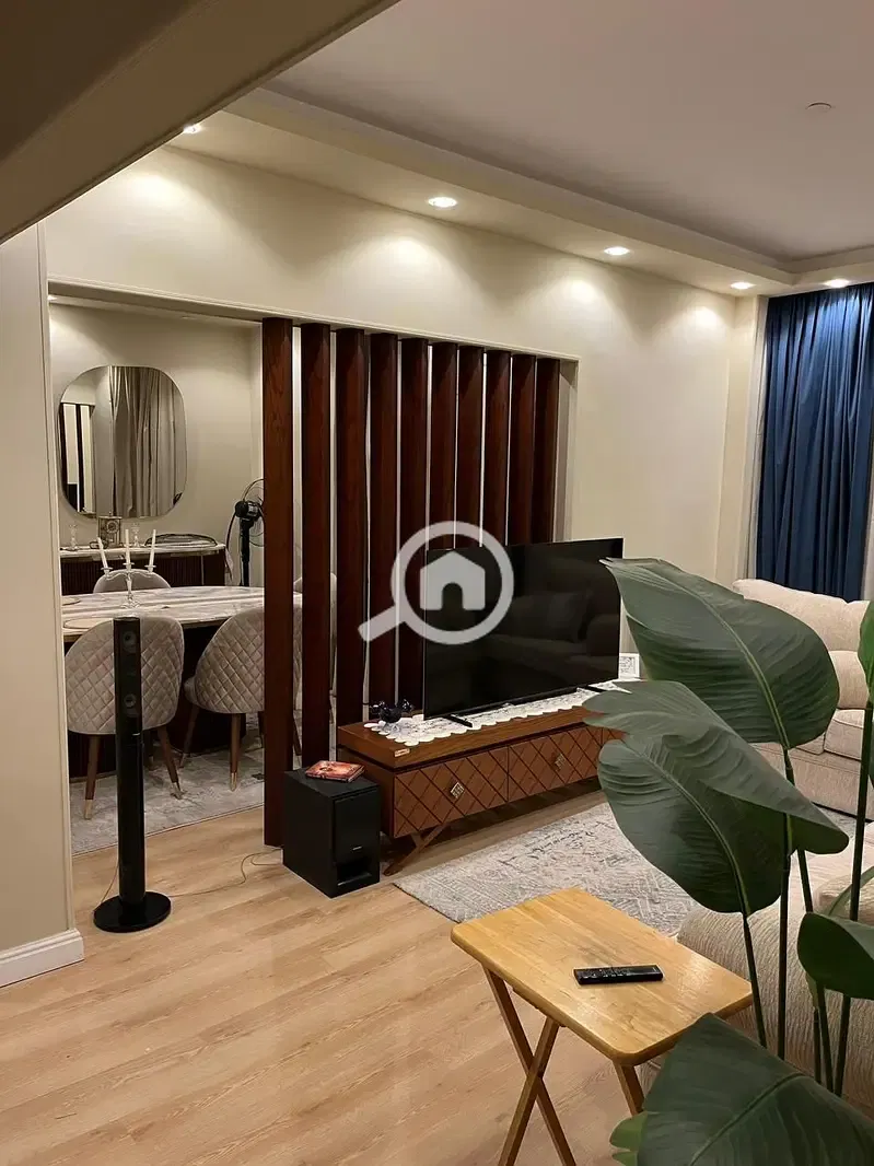 115m apartment for sale in Sakan Misr Compound, Al-Andalus area, Fifth Settlement, New Cairo, on the American University axis and minutes to 90 South road, two minutes to the new Ain Sokhna road, and minutes to Gamal Abdel Nasser axis, Mohamed Naguib, Hyde Park Compound, Mivida Compound, and Lamora Compound.