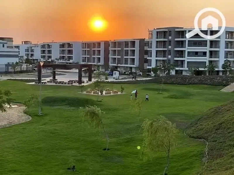 Studio for sale best price in Taj City Compound