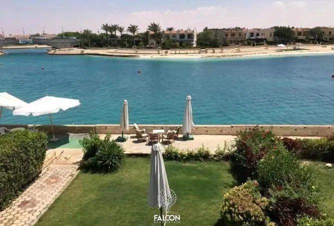 شقة 3 غرف 150 م² للبيع في مارينا 8