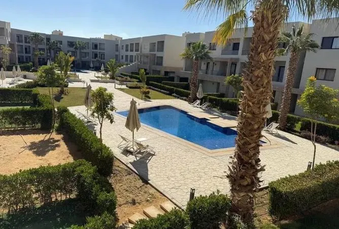 شاليه غرفتين 115 م² للبيع في Azha North