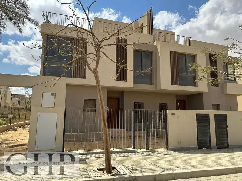 Town House Middle for sale in Sodic East - New Heliopolis