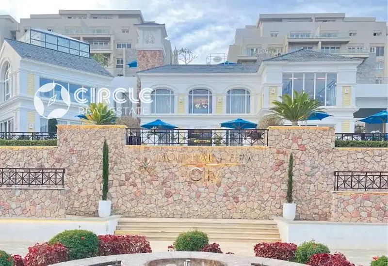 Sky Garden iVilla 240 sqm With Panoramic View For Sale In Mountain View
