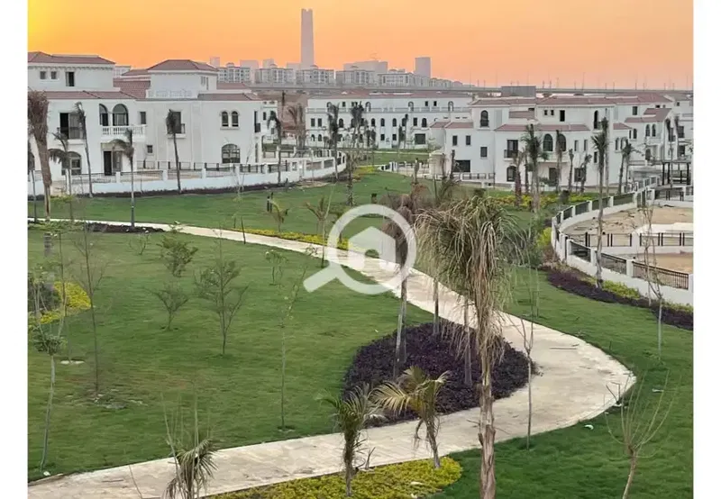 Luxious Townhouse 239 m finished | ready to move | installments | with prime location for Sale in Celia Compound – New Administrative Capital