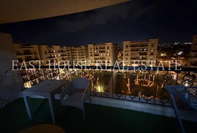 3-bedroom apartment 162 m² for sale in El Rehab Extension