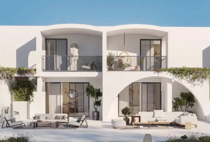 3-bedroom townhouse 151 m² for sale in Salt