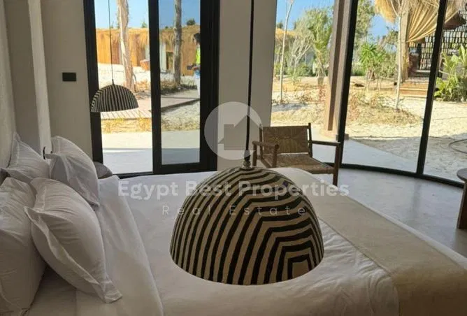 1-bedroom cabin 100 m² for sale in Almaza Bay