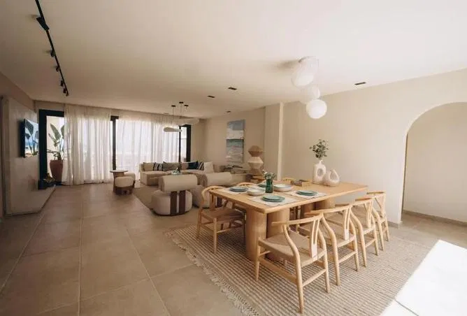 3-bedroom chalet 163 m² for sale in Beit Al Bahr , Beit Al Bahr
