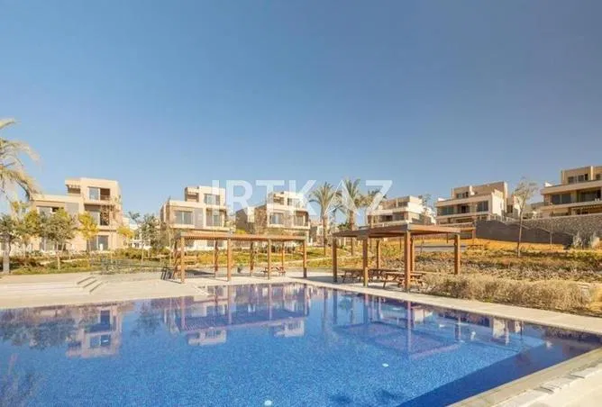 تاون هاوس 3 غرف 285 م² للبيع في بالم هيلز القاهرة الجديدة، Palm Hills New Cairo