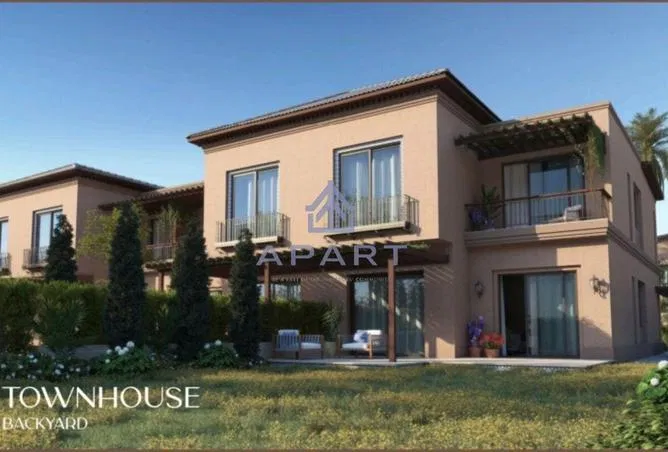 3-bedroom townhouse 223 m² for sale in Village West