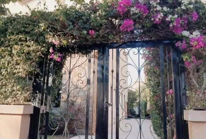 فيلا 5 غرف 265 م² للبيع في The MarQ Gardens