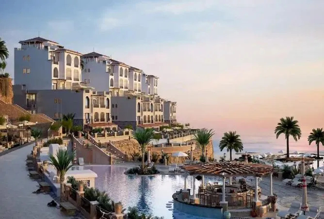1-bedroom twin house 100 m² for sale in South Med