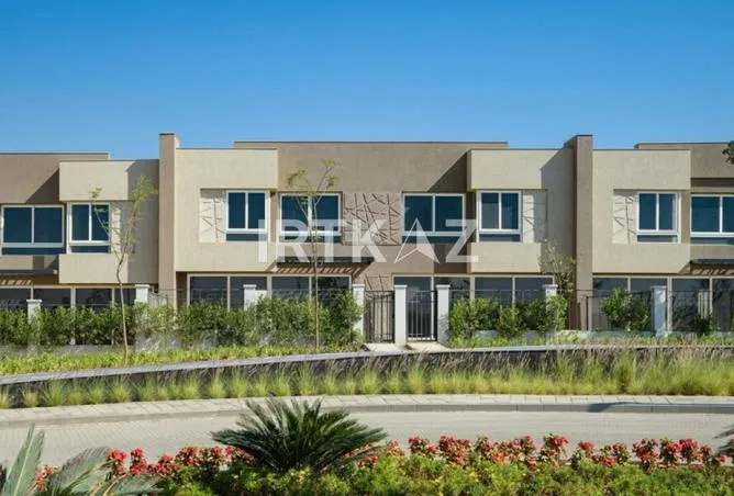 تاون هاوس 3 غرف 283 م² للبيع في بالم هيلز القاهرة الجديدة، Palm Hills New Cairo