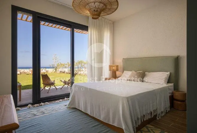 3-bedroom chalet 143 m² for sale in Almaza Bay