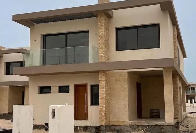 5-bedroom villa 327 m² for sale in Marsa Baghush