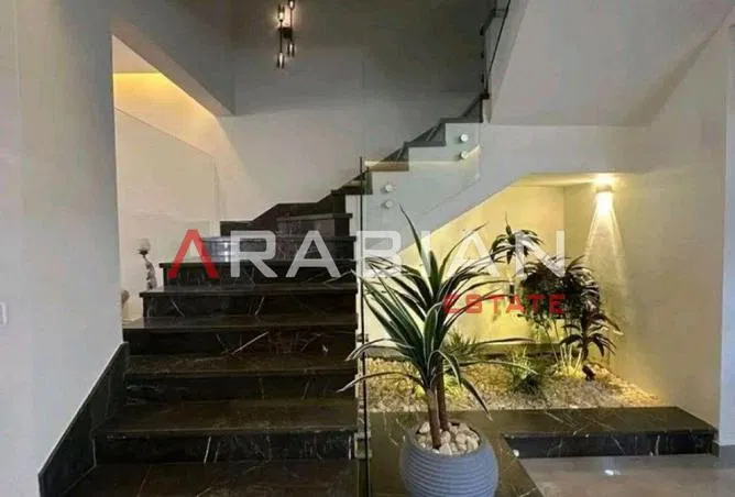 تاون هاوس 4 غرف 230 م² للبيع في الباتيو تاون، El Patio Town