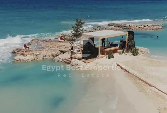 تاون هاوس 3 غرف 370 م² للبيع في Ramla Lakeside