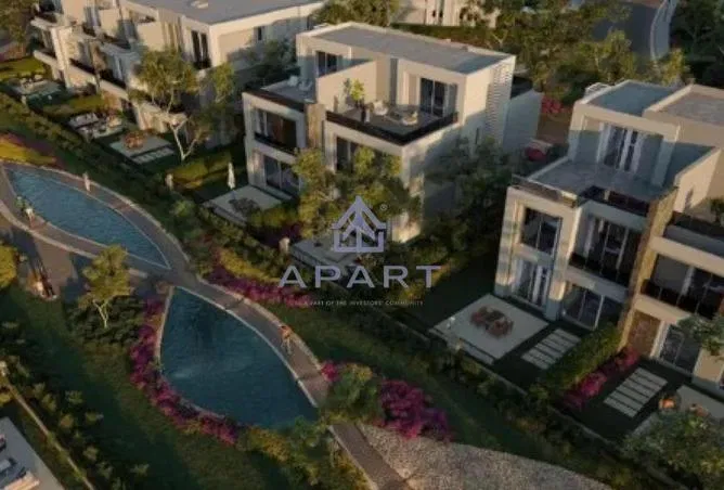 توين هاوس 4 غرف 300 م² للبيع في الباتيو تاون، El Patio Town