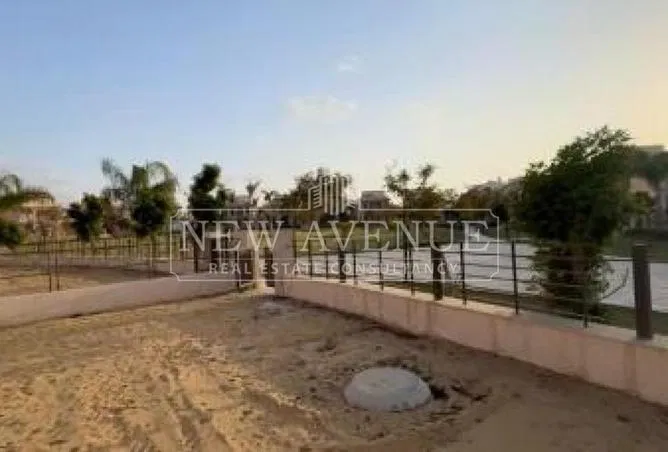 4-bedroom villa 290 m² for sale in B1