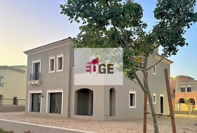 فيلا 4 غرف 303 م² للبيع في سيتي جيت، City Gate