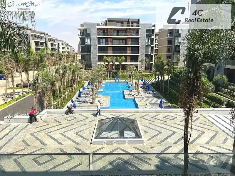 Apartment with Garden Fully finished with kitchen Ready To Move in Patio Oro Compound