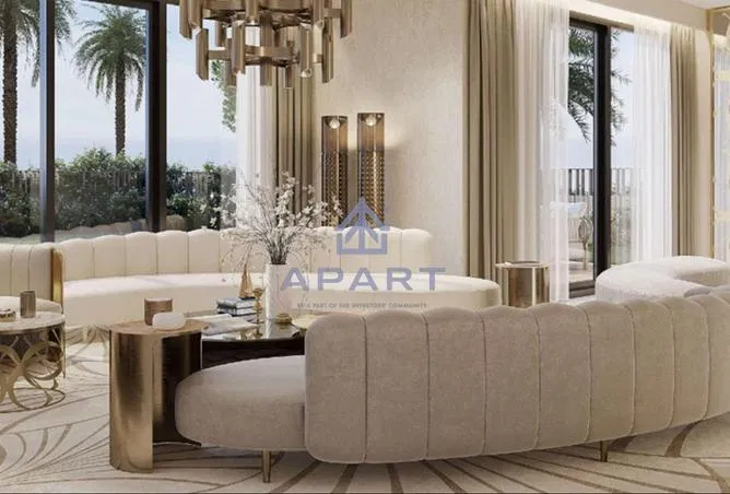 4-bedroom villa 395 m² for sale in O West