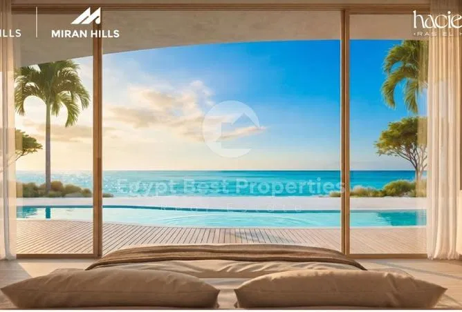 5-bedroom villa 315 m² for sale in Hacienda West