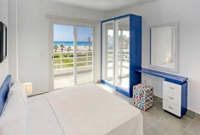 2-bedroom chalet 100 m² for sale in South Med