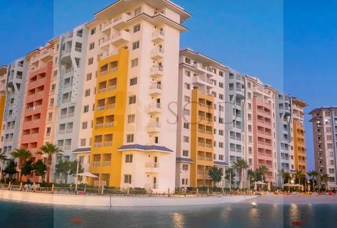 2-bedroom chalet 80 m² for sale in Golf Porto Marina