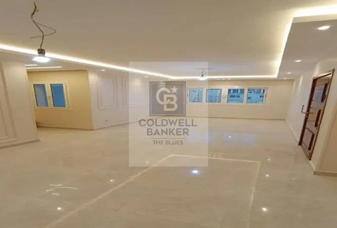 1-bedroom apartment 80 m² for sale in Mountain View Hyde Park