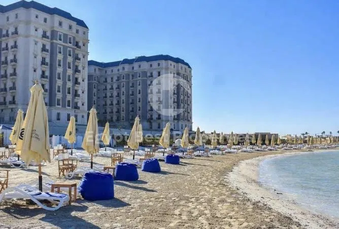 2-bedroom apartment 130 m² for sale in Latin District