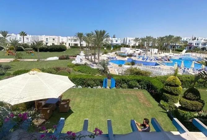 2-bedroom chalet 92 m² for sale in Skala Mountain View Ras El Hikma