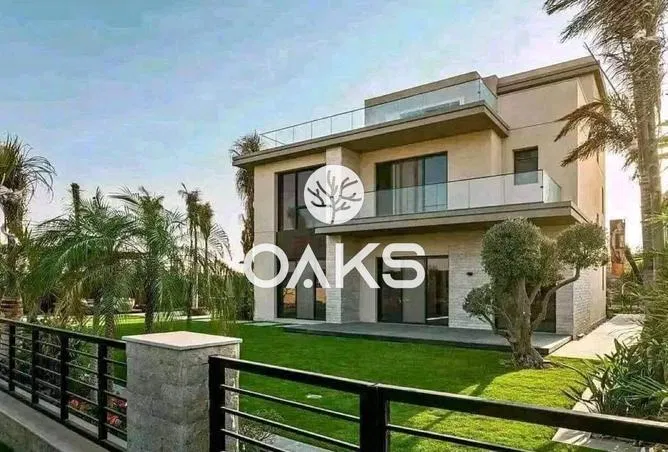 4-bedroom villa 209 m² for sale in The Estates , The Estates