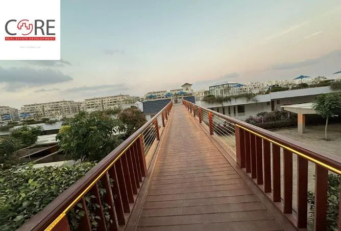2-bedroom ivilla 125 m² for sale in Mountain View iCity October