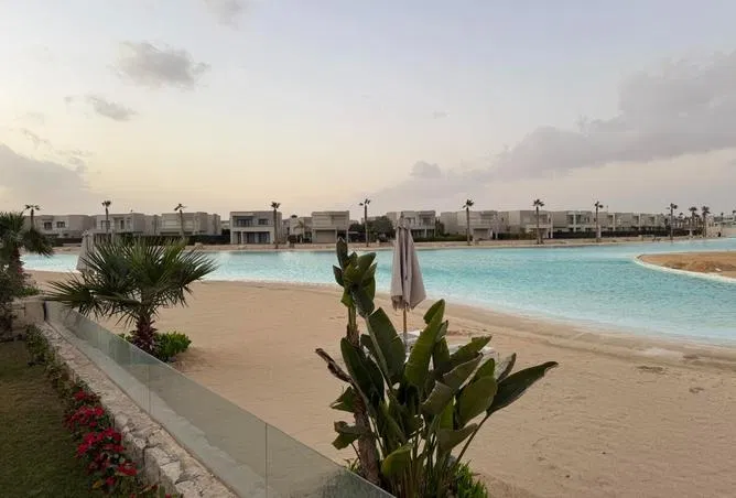 2-bedroom chalet 107 m² for sale in Azha North