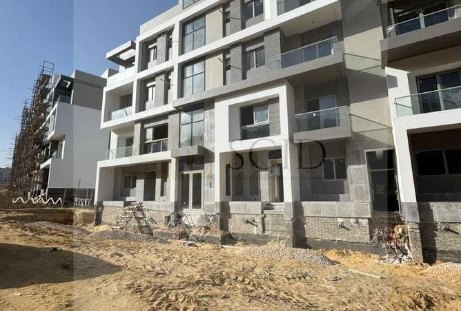 شقة 3 غرف 140 م² للبيع في Terrace Compound