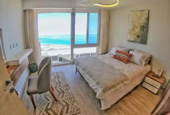 2-bedroom chalet 195 m² for sale in Almaza Bay