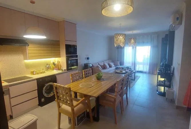 2-bedroom chalet 121 m² for sale in Gaia , Gaia