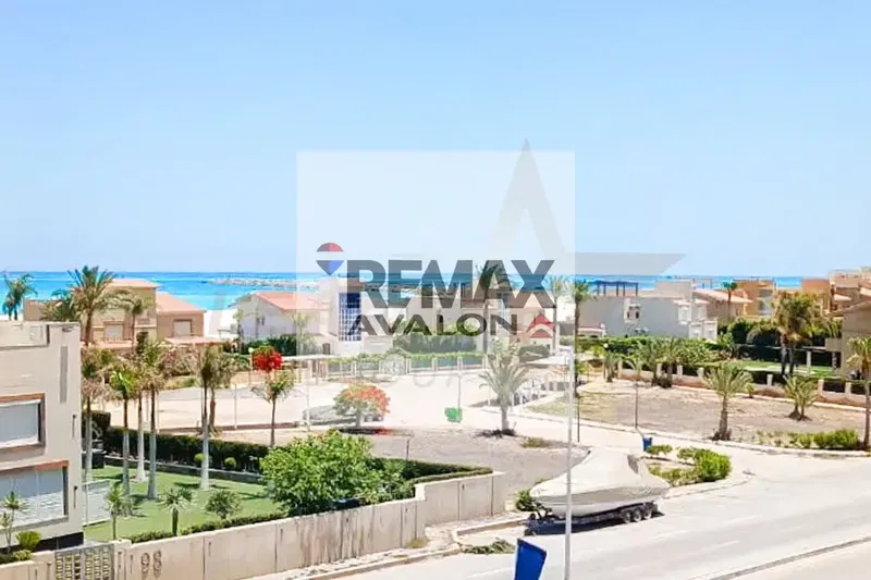 Ground chalet with a garden for sale (Marina 5 - Lisaan Al-Wuzaraa) 39 m