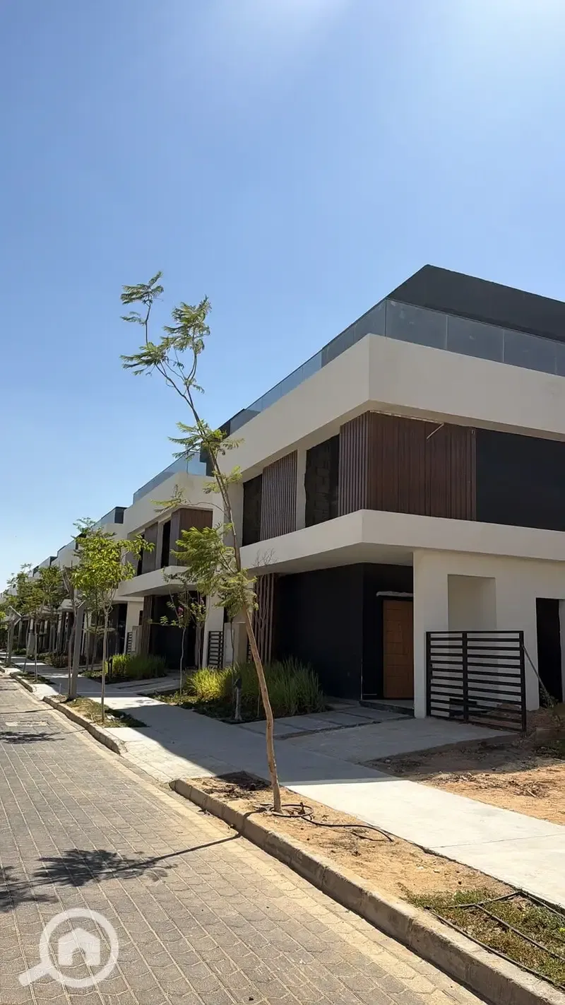 Townhouse for sale – a unique opportunity in Sun Capital Compound