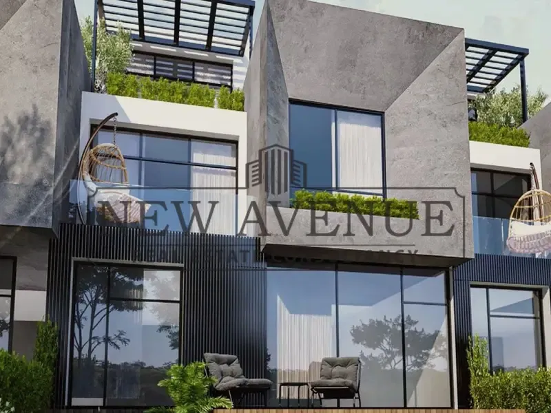 Townhouse middle with the lowest downpayment and total price delivery early 2027 for sale in East shire by Al Qamzi