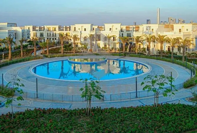 3-bedroom apartment 192 m² for sale in New Garden City