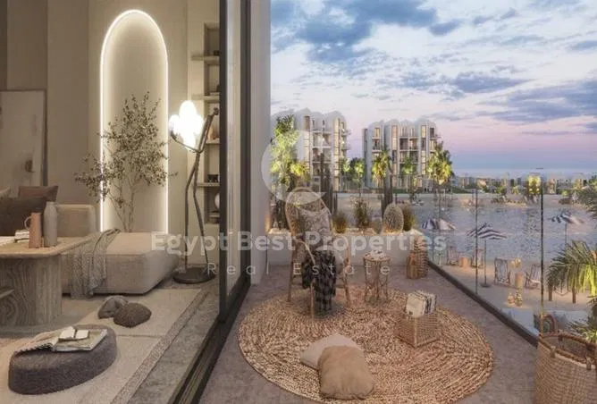 3-bedroom townhouse 143 m² for sale in Salt