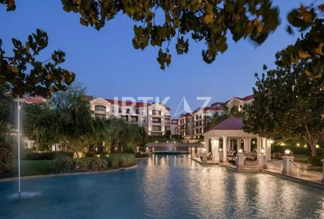 3-bedroom apartment 153 m² for sale in Regent's Square