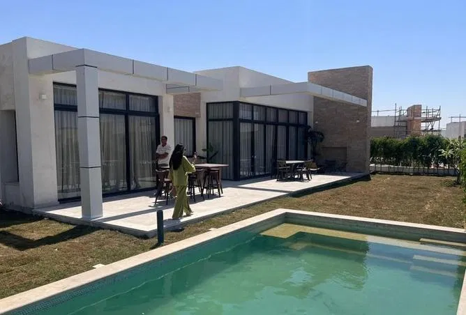 2-bedroom chalet 85 m² for sale in Silver Sands