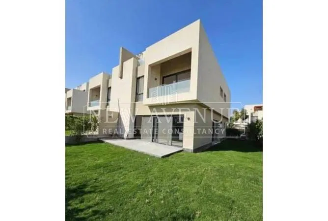 4-bedroom twin house 238 m² for sale in Al Burouj Compound